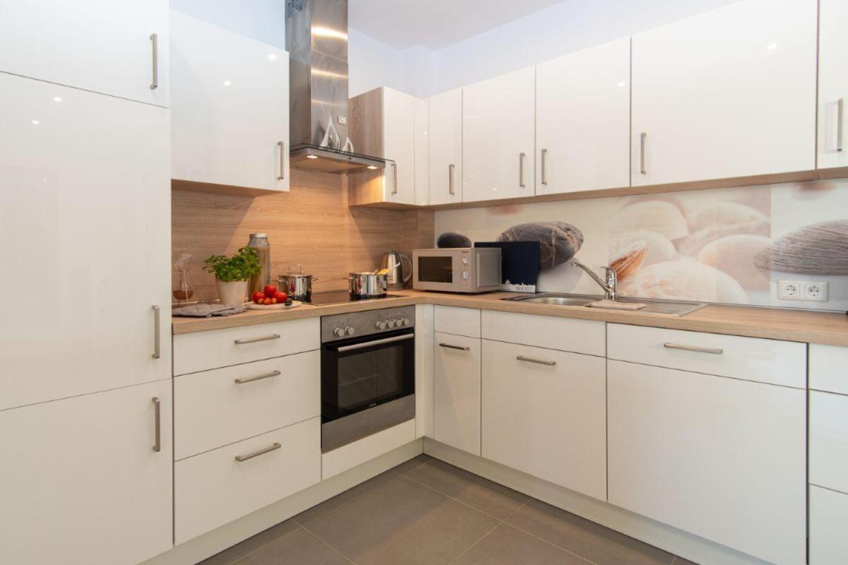 Haus-Wilhelmsplatz-Wohnung-Heimathafen Heiligenhafen Eksteriør billede